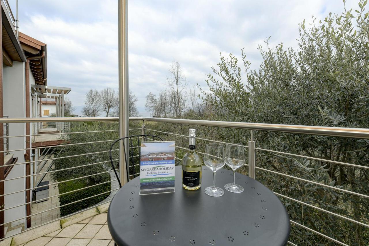 Borgo Gasparina Family Apartments Castelnuovo del Garda Dış mekan fotoğraf