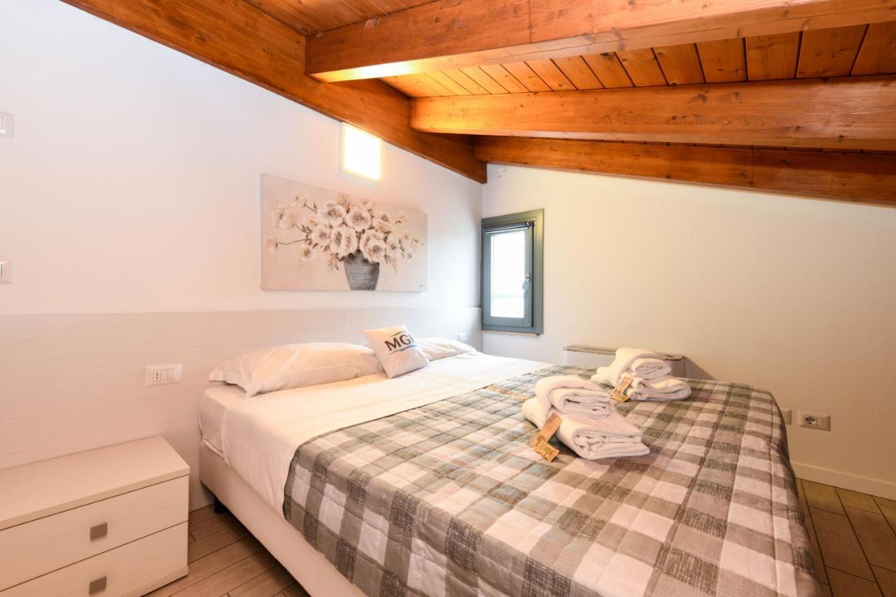 Borgo Gasparina Family Apartments Castelnuovo del Garda Dış mekan fotoğraf