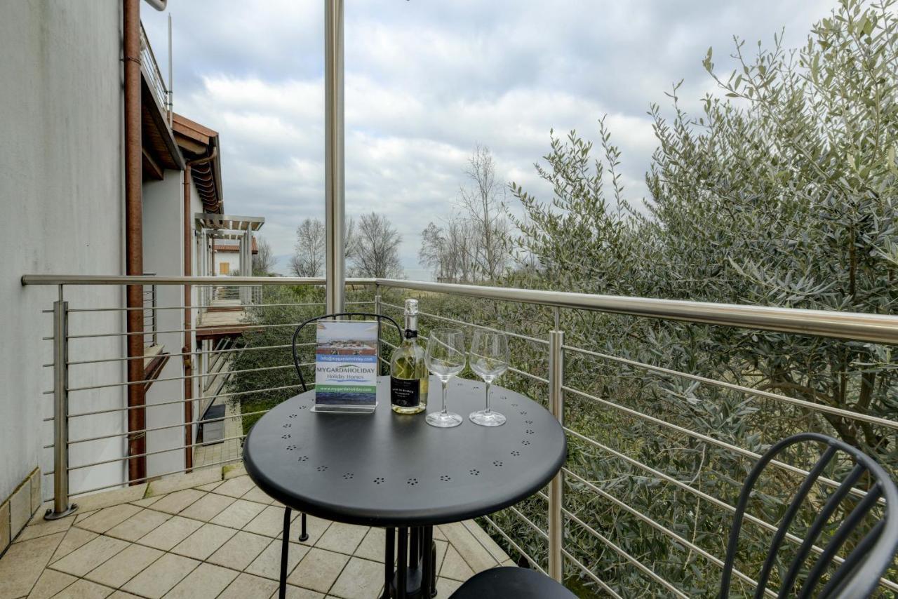 Borgo Gasparina Family Apartments Castelnuovo del Garda Dış mekan fotoğraf