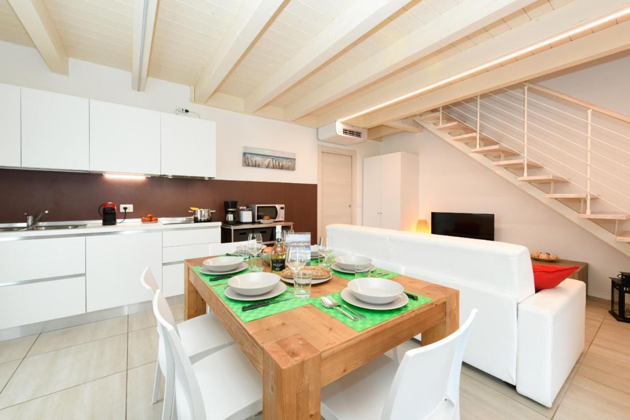 Borgo Gasparina Family Apartments Castelnuovo del Garda Dış mekan fotoğraf